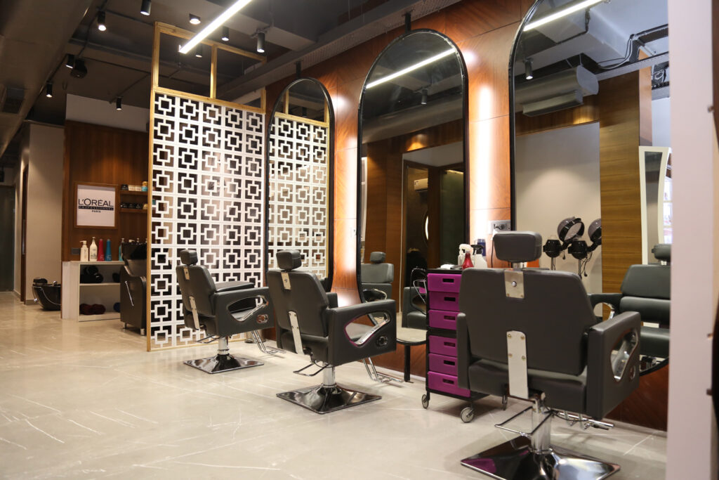 bestsalooninbilaspur